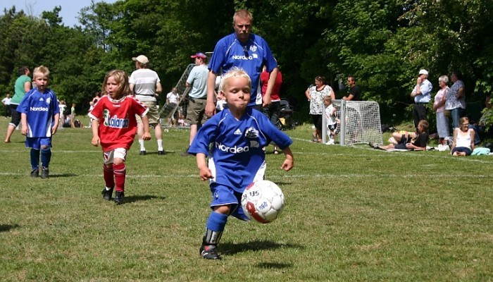 Læs nyheden "Endelig: Legedag for U4-U5 og træningsstævne for U8" Endelig: Legedag for U4-U5 og træningsstævne for U8