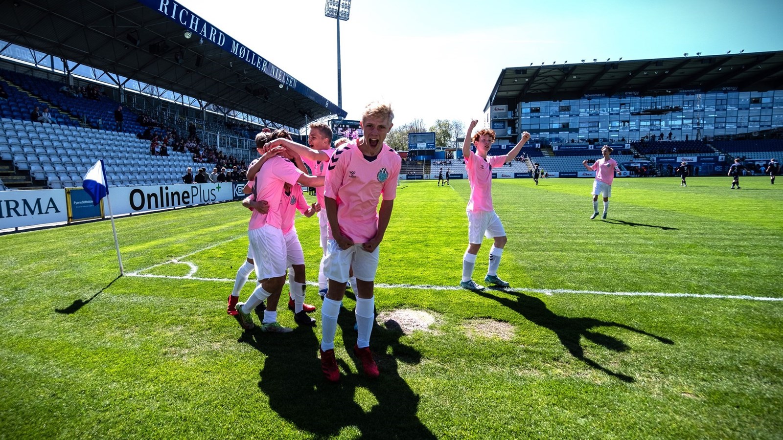 Ultra Skolepokal finalen 2024 spilles i Odense